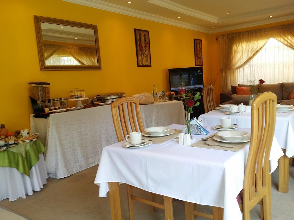Alicia'S B&B Roodepoort Exterior foto