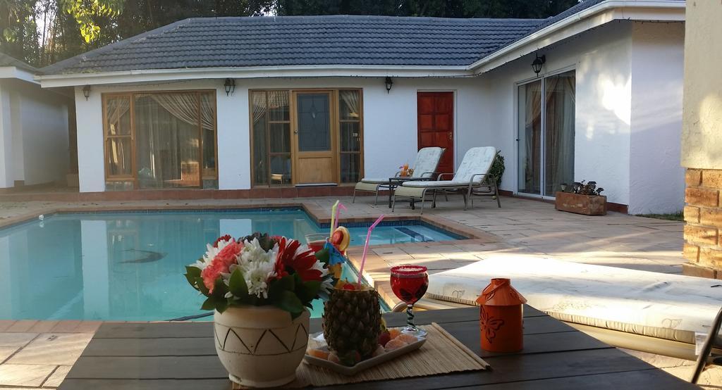 Alicia'S B&B Roodepoort Exterior foto